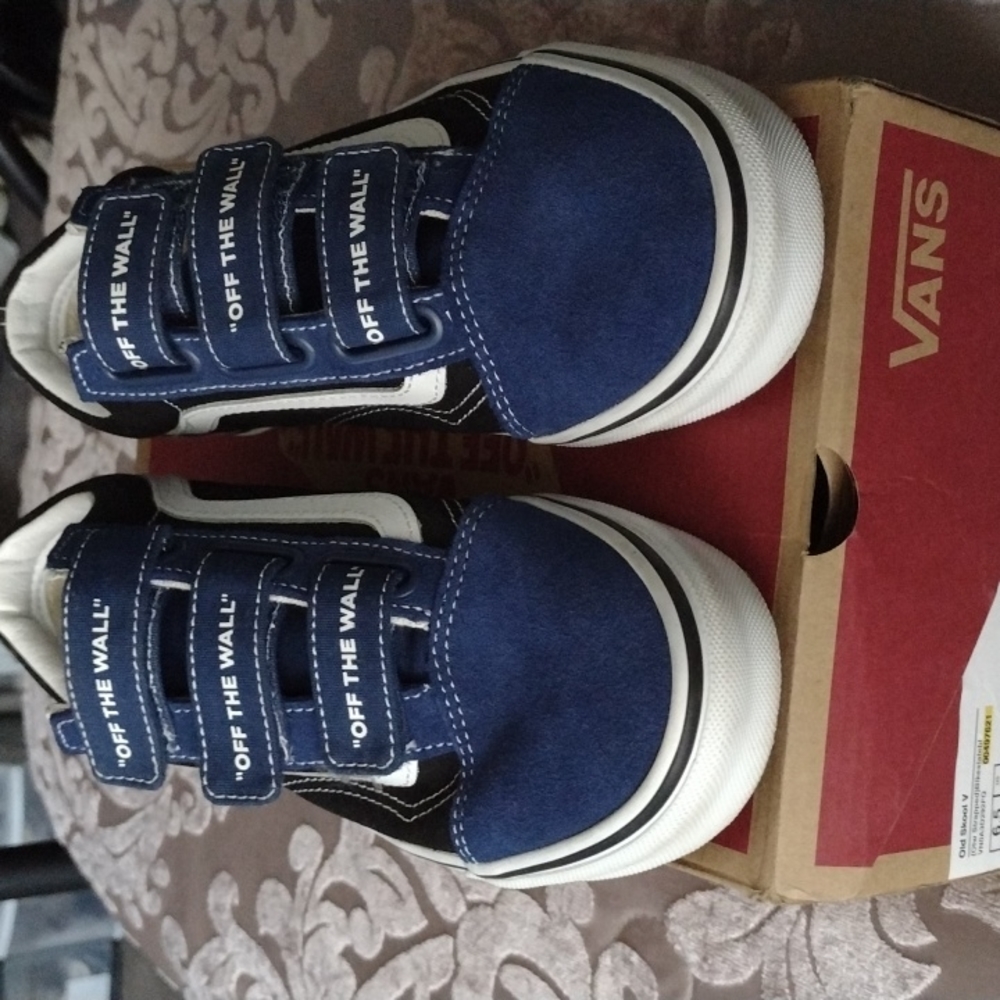 vans